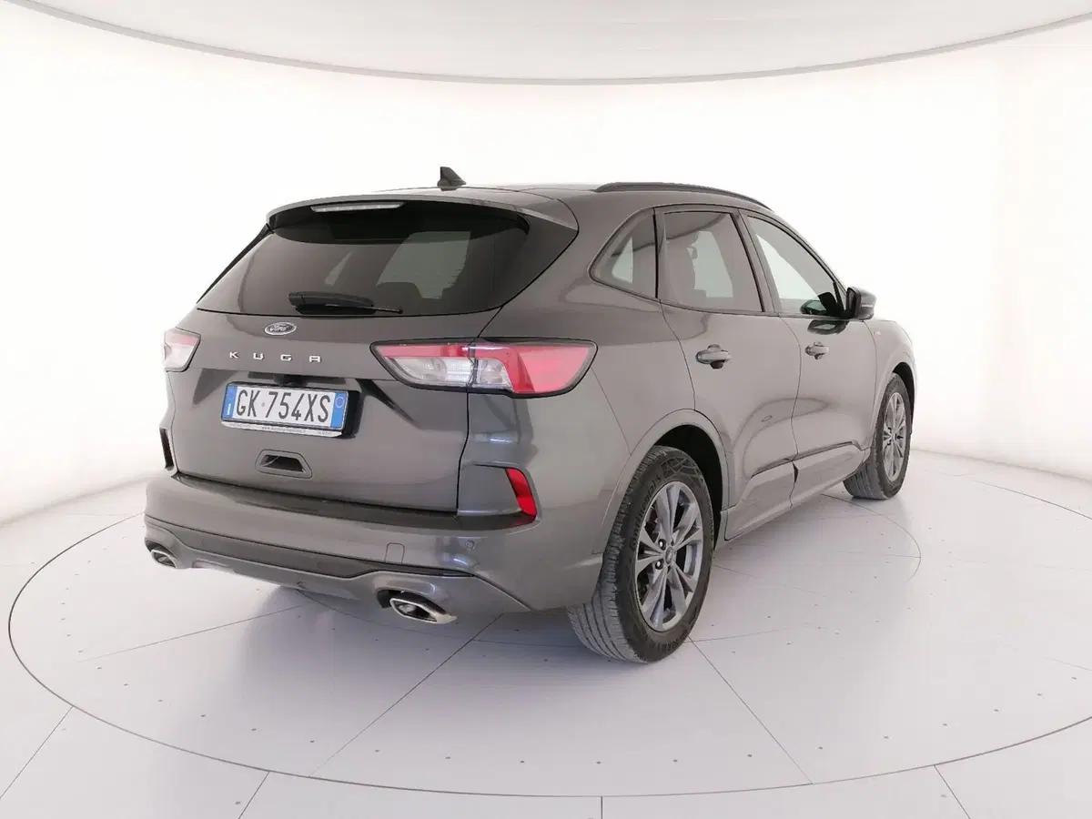 Ford Kuga usata a Roma (2)