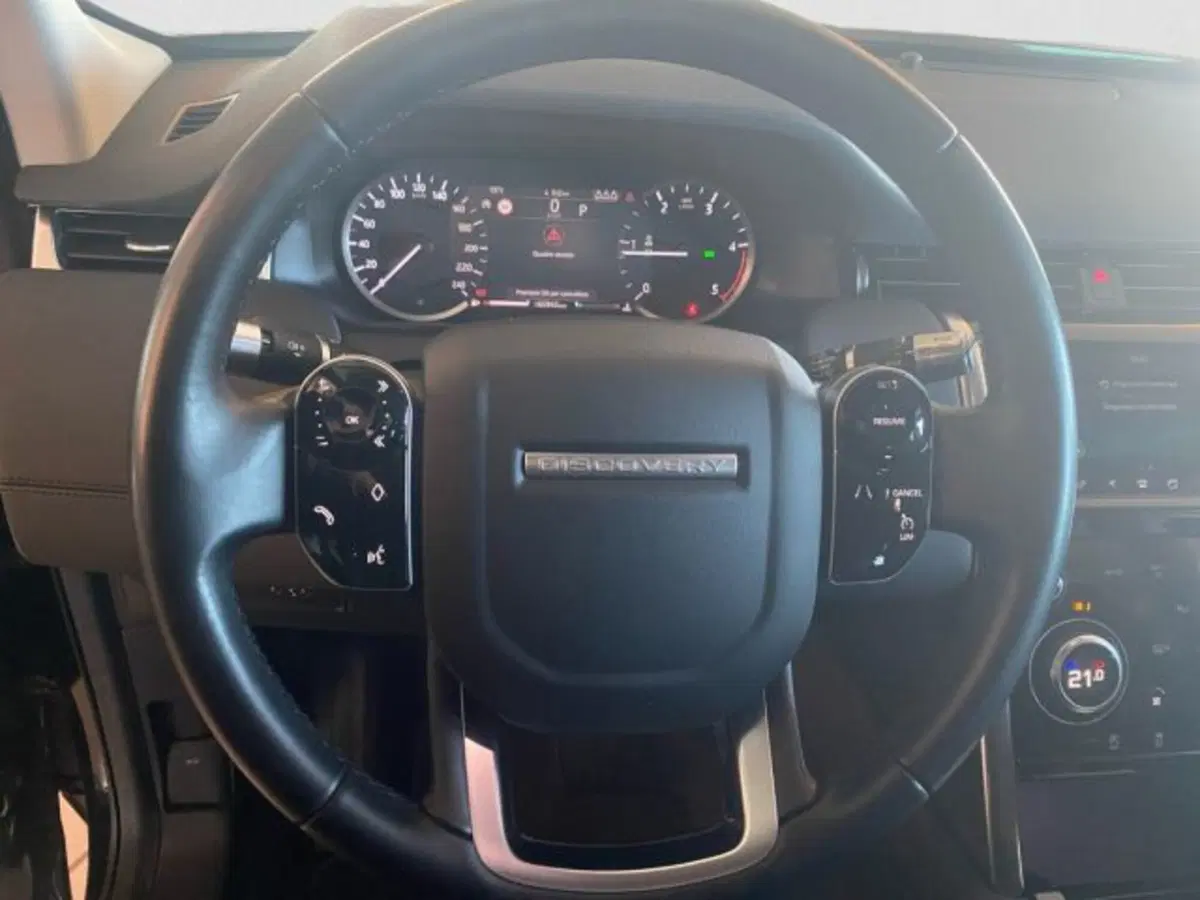 Land Rover Discovery Sport usata a Livorno (13)