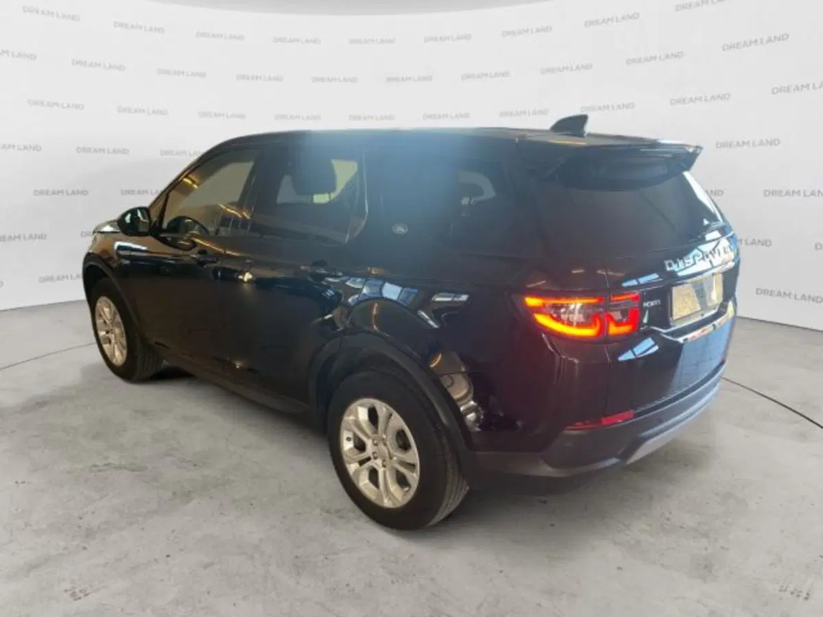 Land Rover Discovery Sport usata a Livorno (2)
