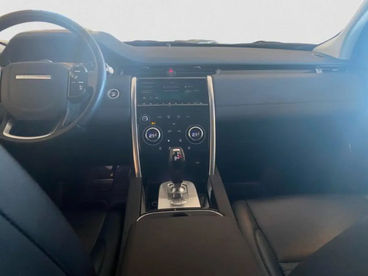 Land Rover Discovery Sport usata a Livorno (4)