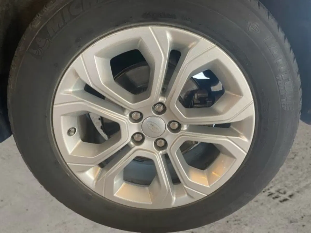 Land Rover Discovery Sport usata a Livorno (9)