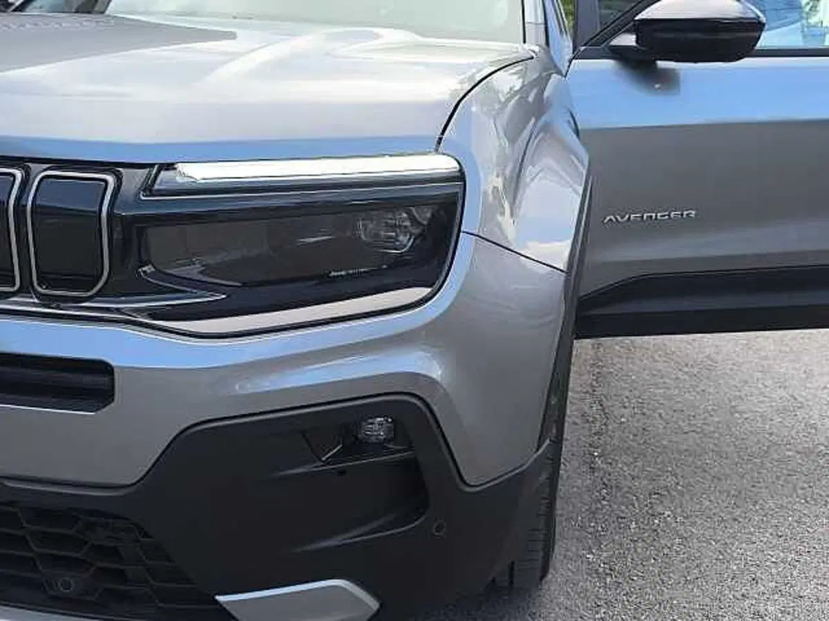 Jeep Avenger usata a Perugia (12)