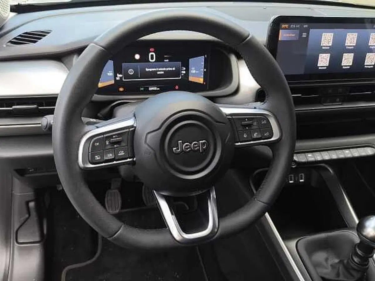 Jeep Avenger usata a Perugia (14)