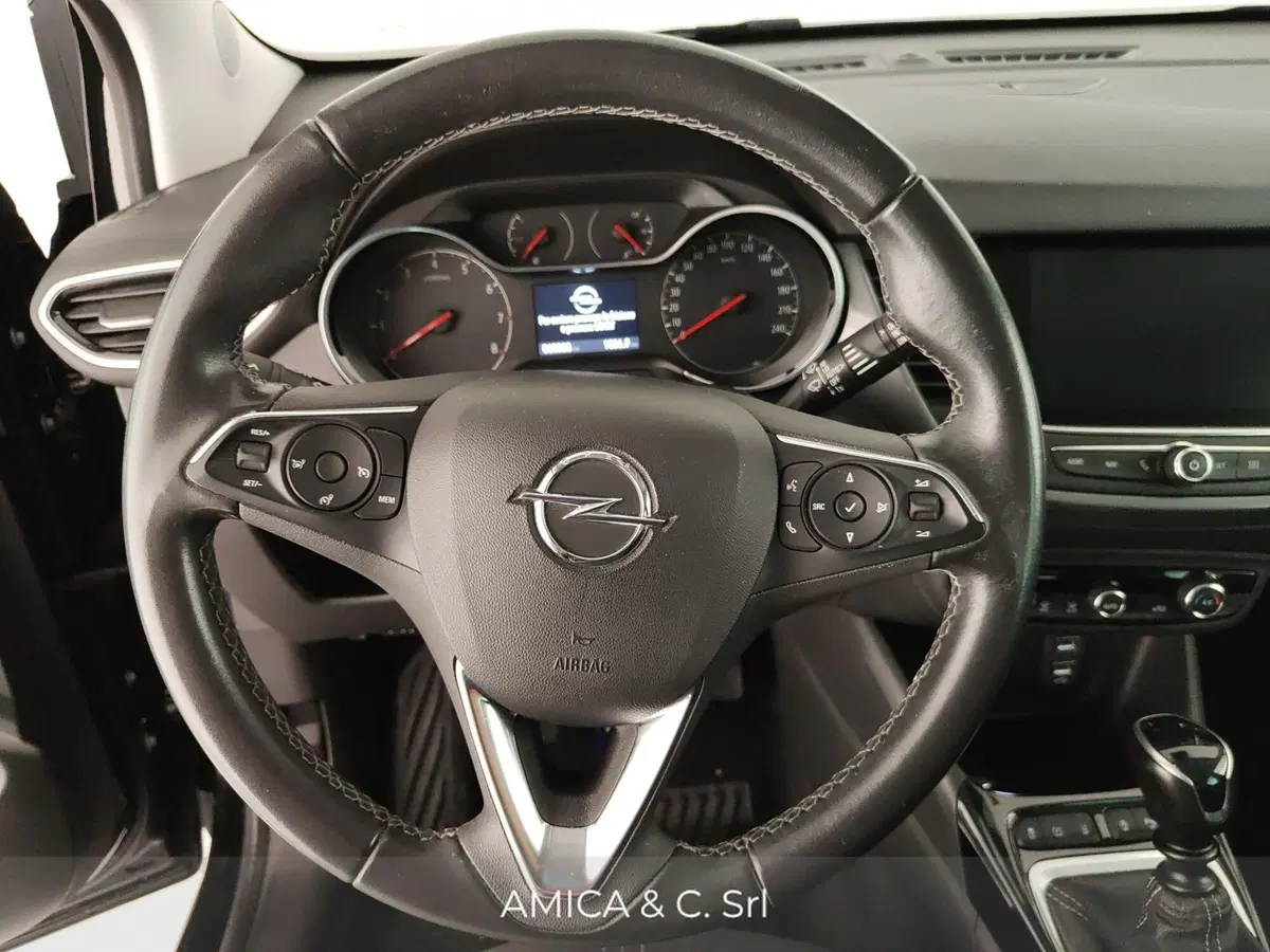 Opel Crossland usata a Caserta (17)