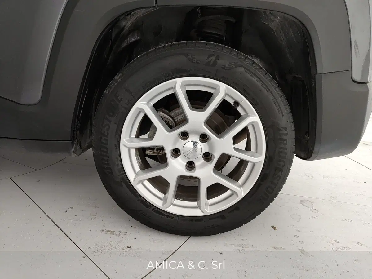 Jeep Renegade usata a Caserta (11)