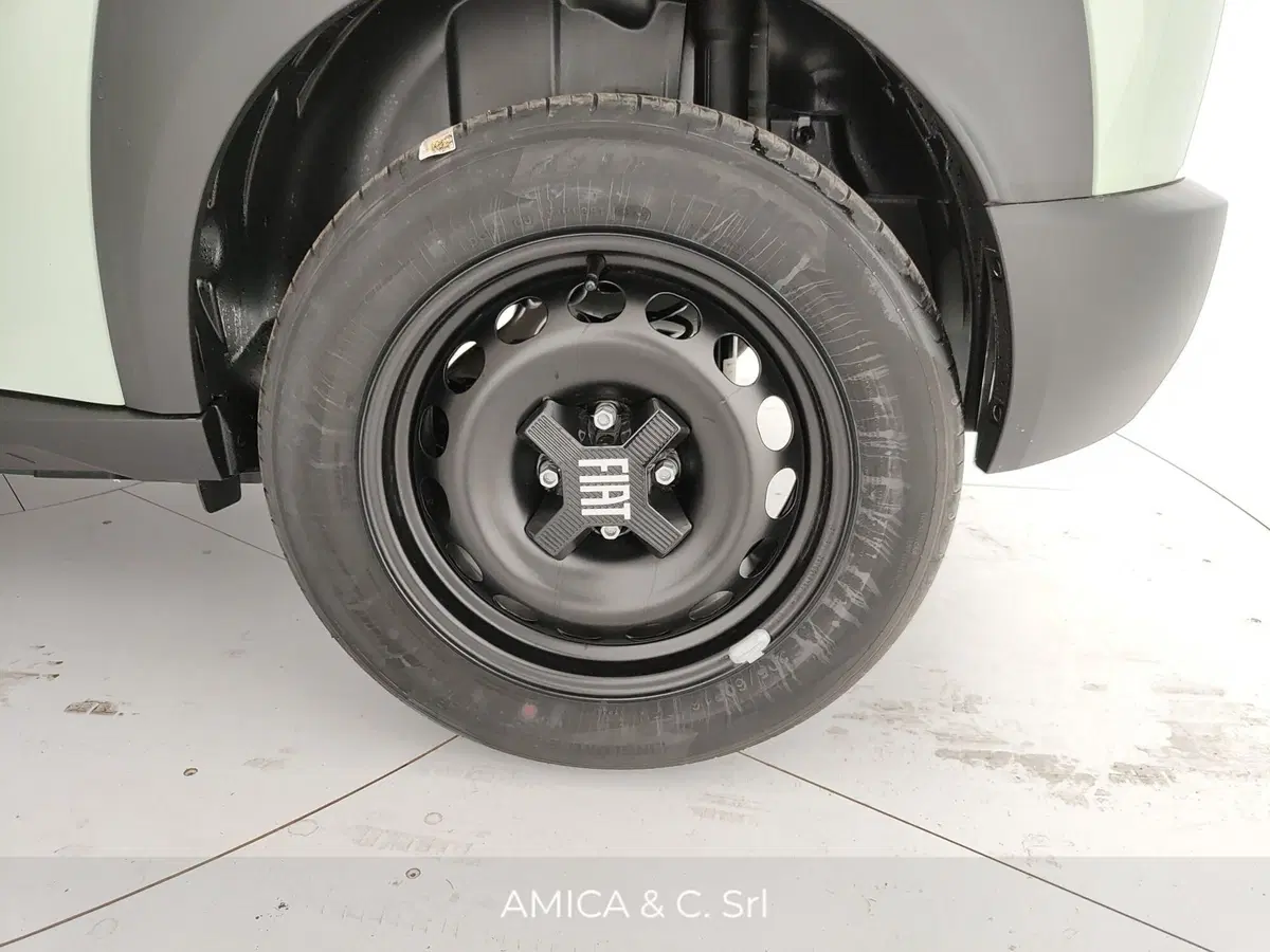 Fiat Grande Panda nuova a Caserta (11)