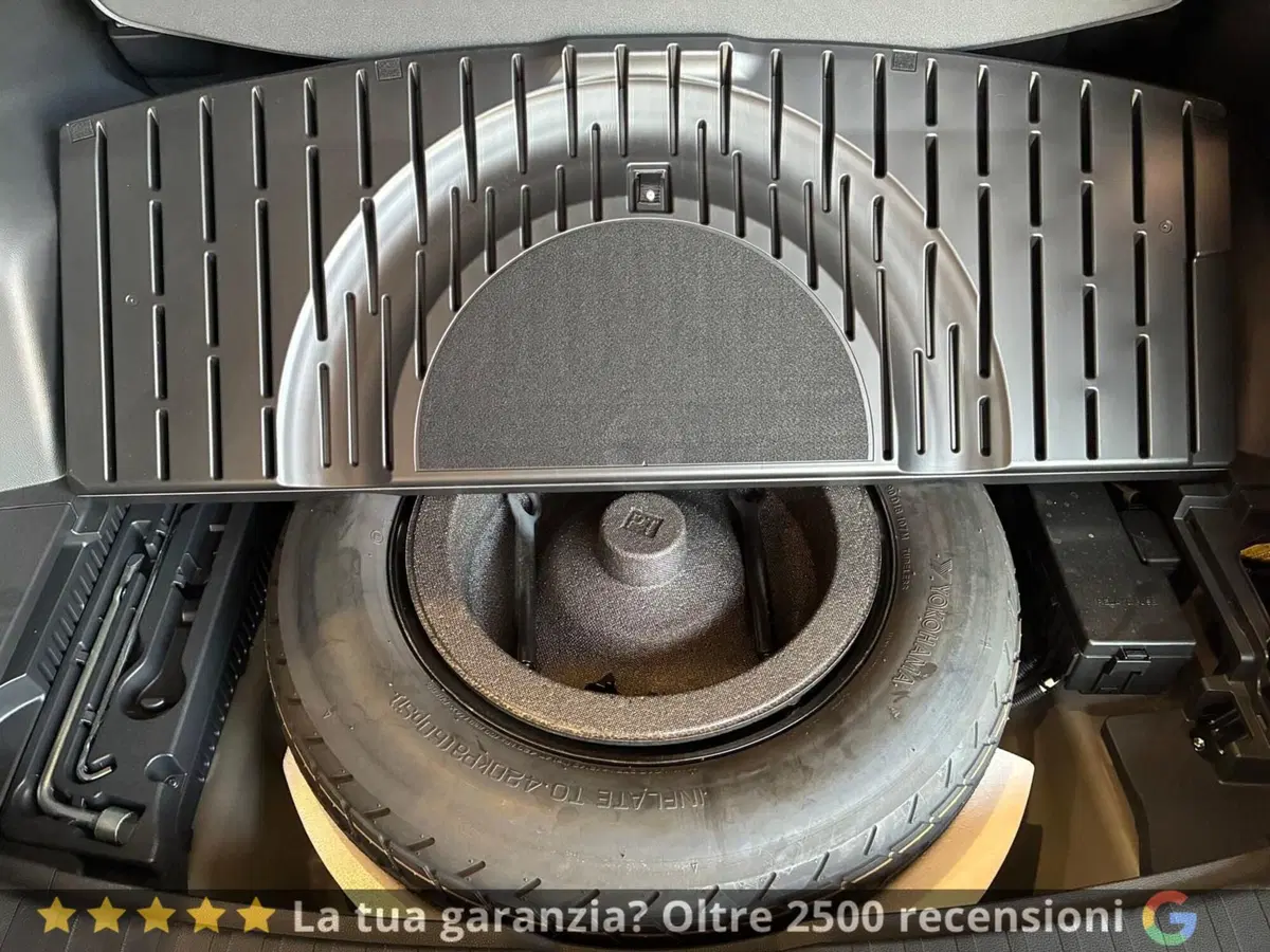 Suzuki Across nuova a Prato (10)