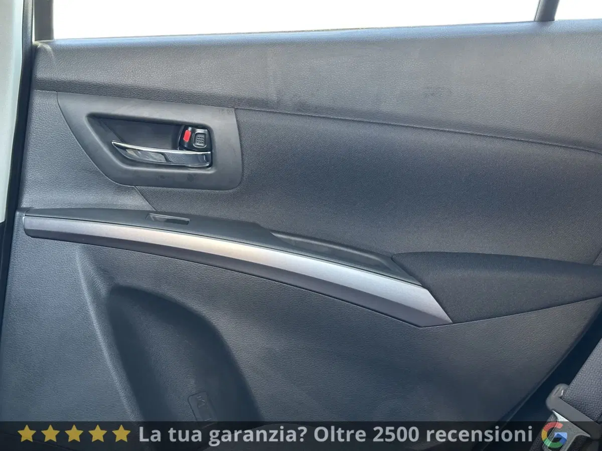 Suzuki S-Cross nuova a Pistoia (13)
