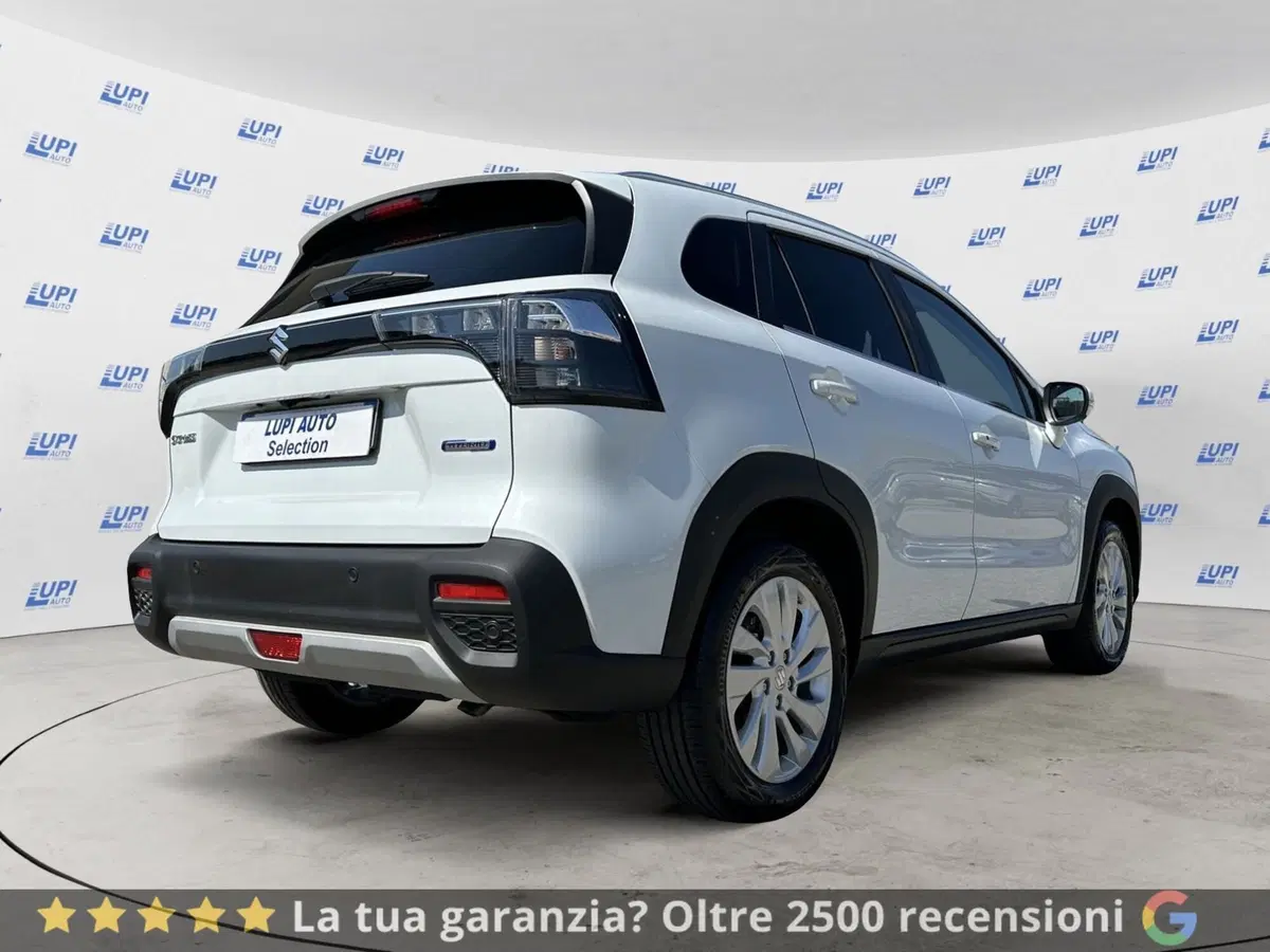 Suzuki S-Cross nuova a Pistoia (5)