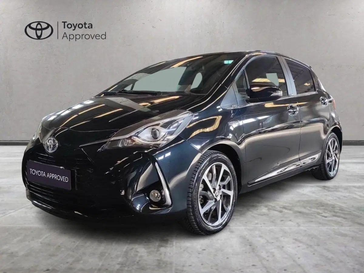 Toyota Yaris usata a Milano
