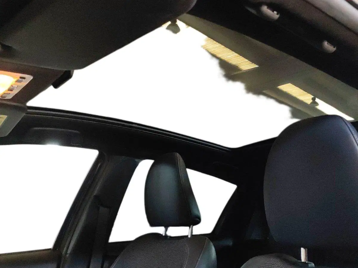 Toyota Yaris usata a Milano (13)