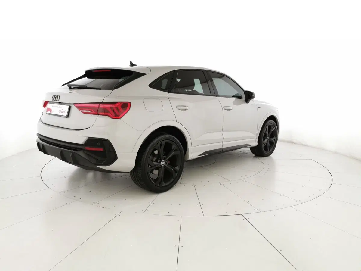 Audi Q3 Sportback usata a Chieti (3)