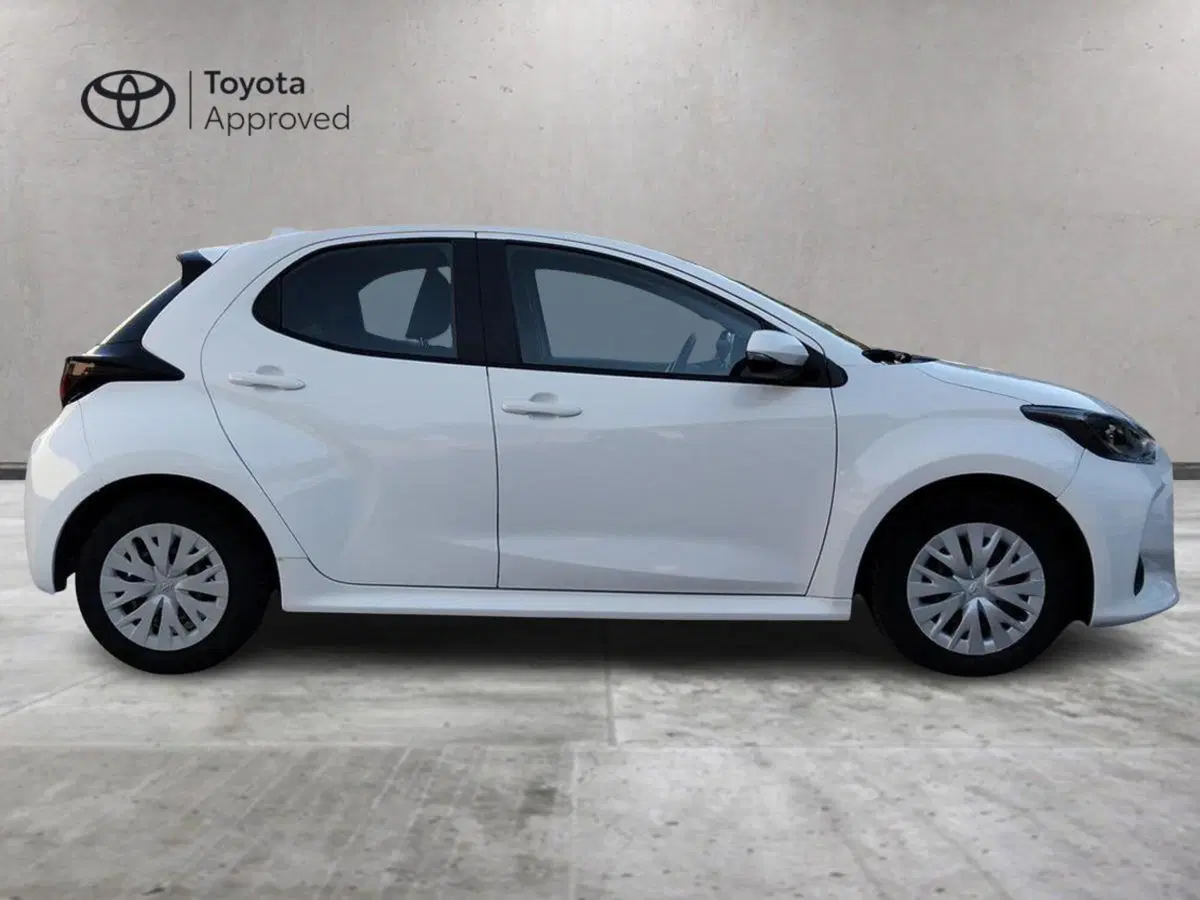 Toyota Yaris usata a Roma (5)