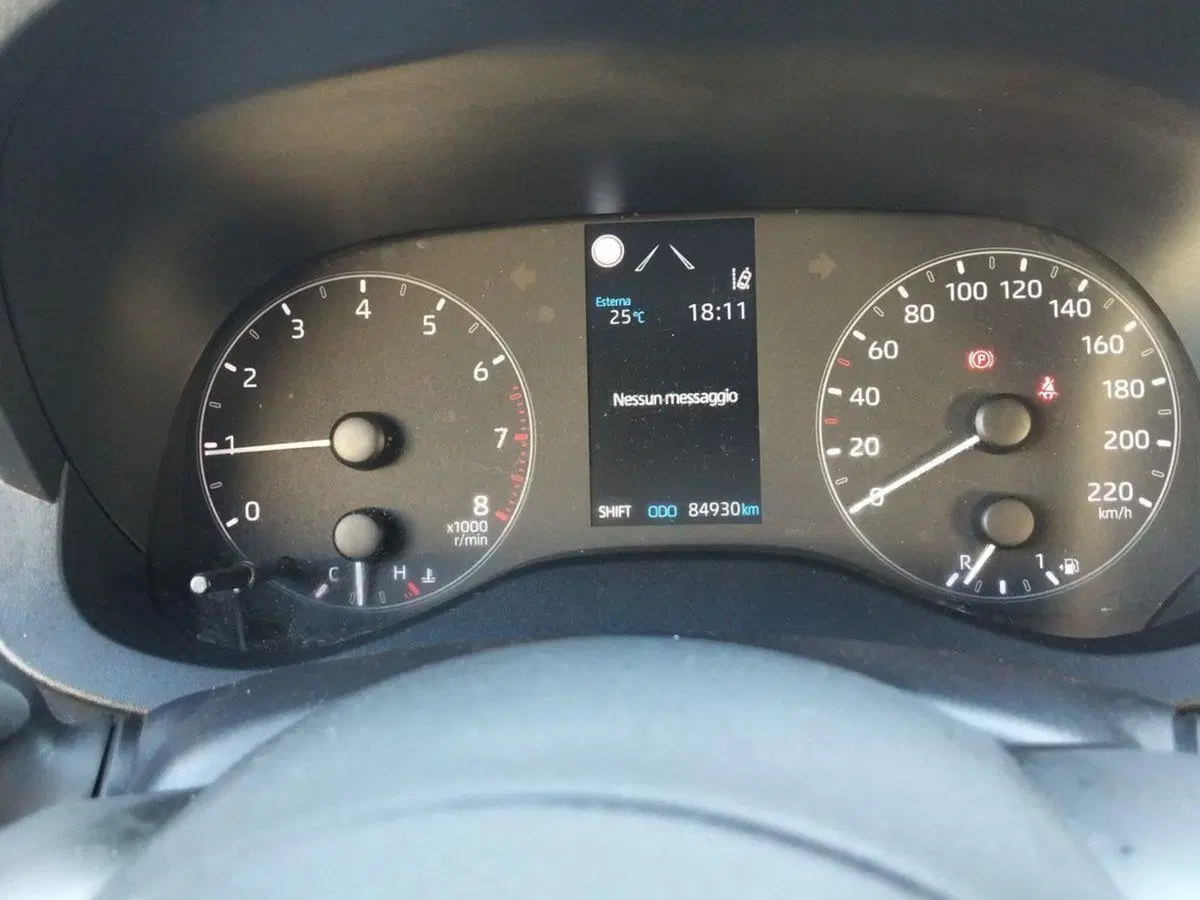 Toyota Yaris usata a Roma (9)