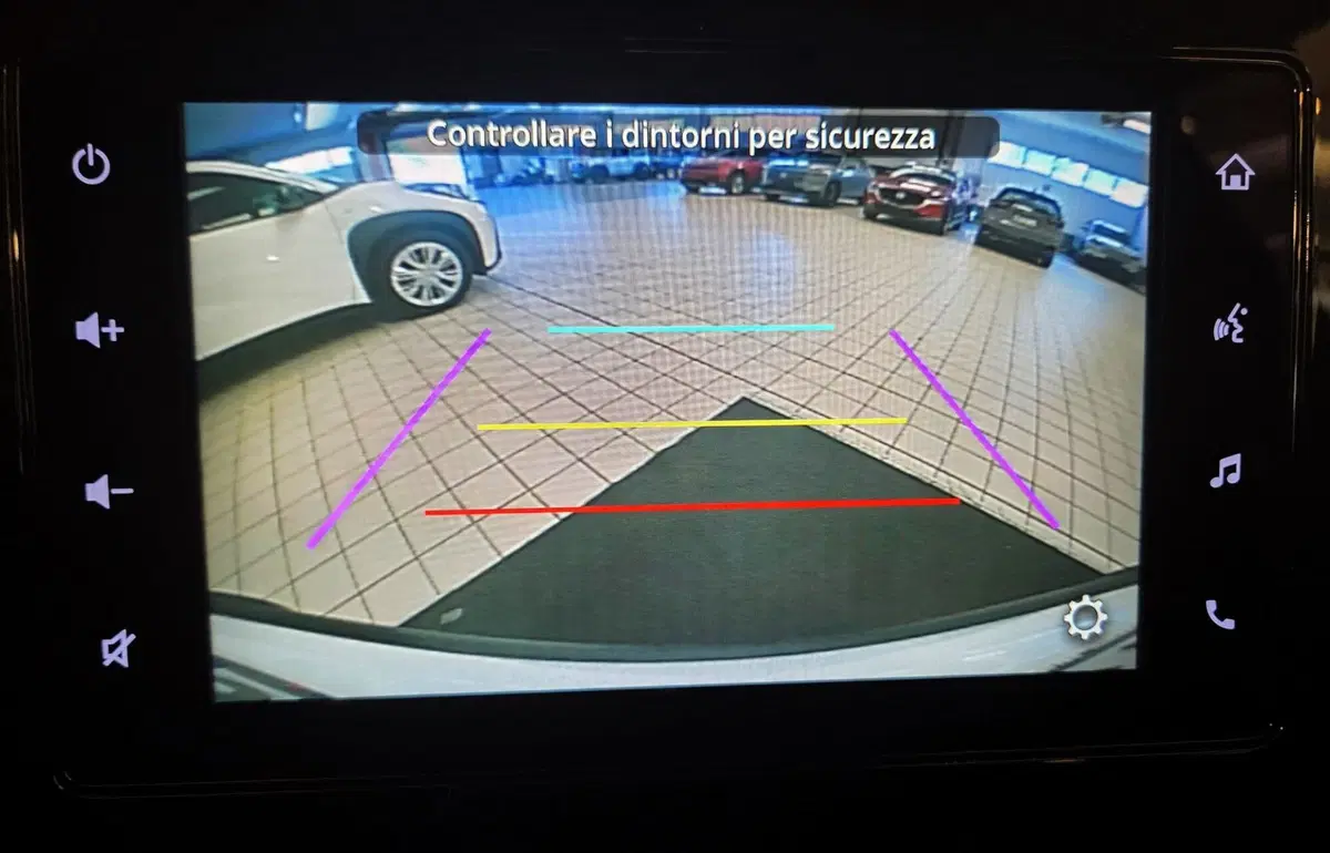Suzuki S-Cross usata a Pavia (14)