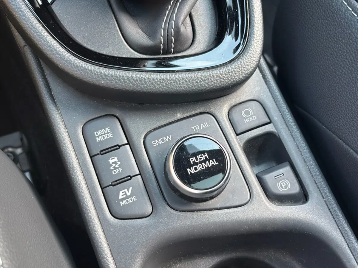 Toyota Yaris Cross usata a Mantova (17)