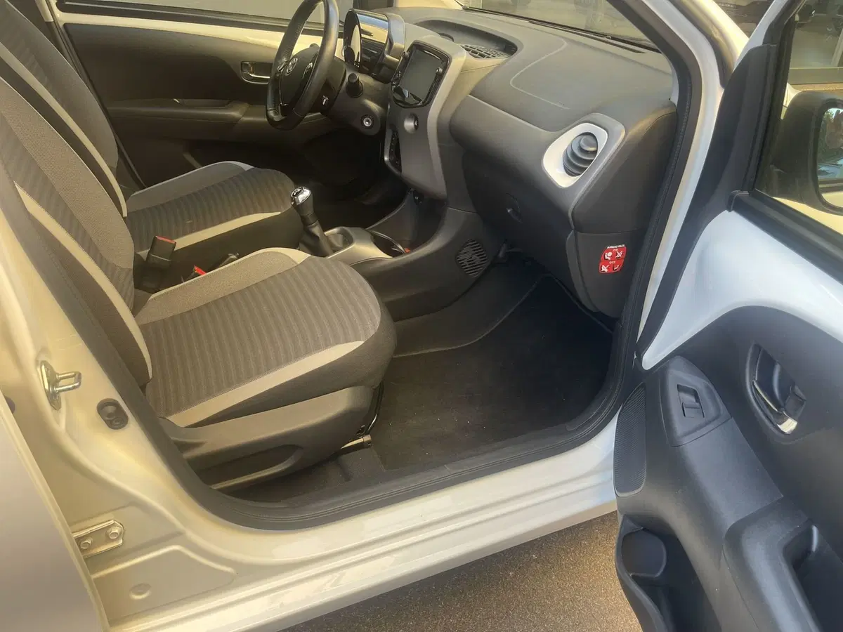 Toyota Aygo usata a Bologna (10)