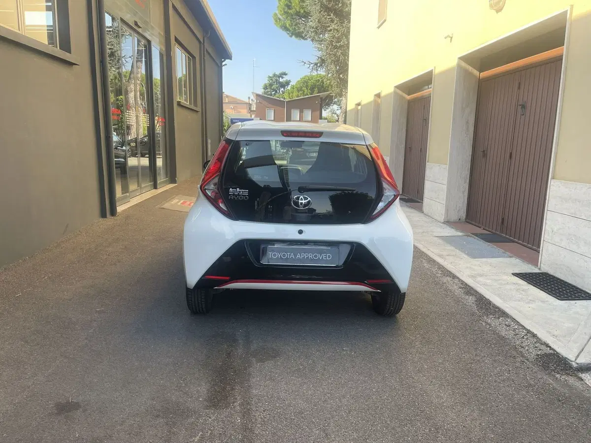 Toyota Aygo usata a Bologna (7)
