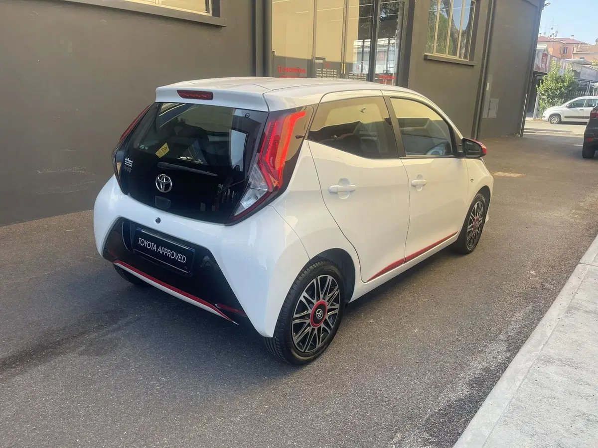 Toyota Aygo usata a Bologna (8)