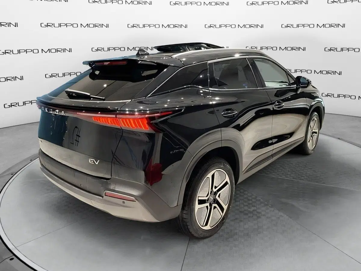 Omoda Omoda 5 EV nuova a Bologna (8)