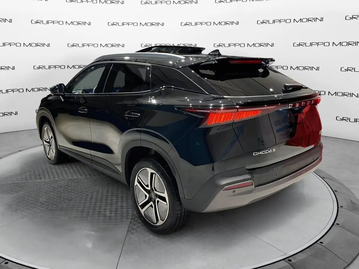 Omoda Omoda 5 EV nuova a Bologna (8)
