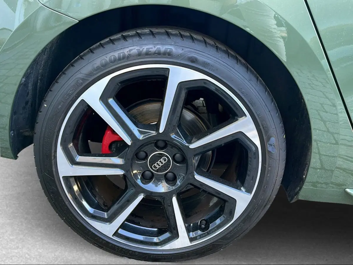 Audi A1 Sportback usata a Livorno (16)