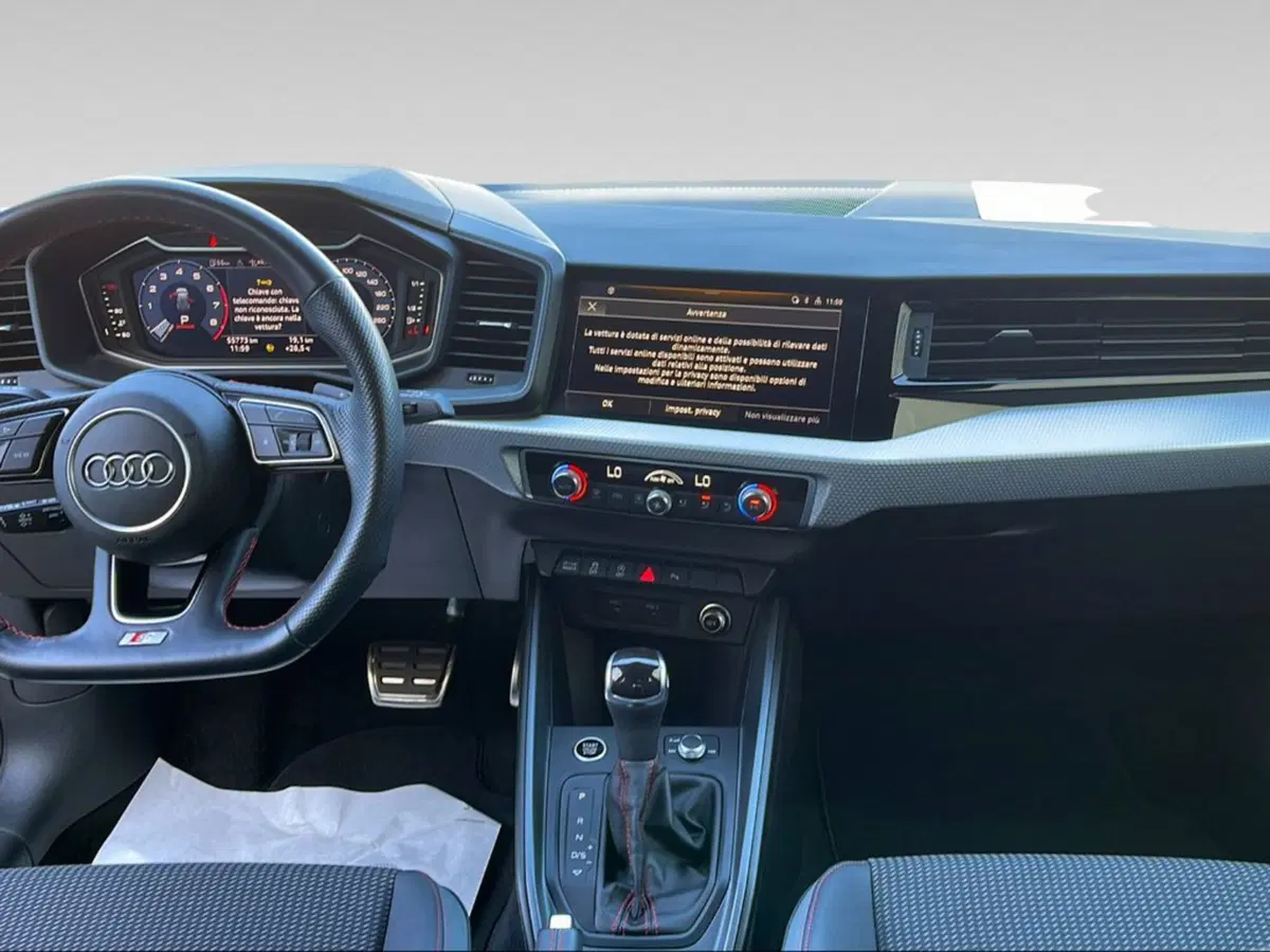 Audi A1 Sportback usata a Livorno (8)