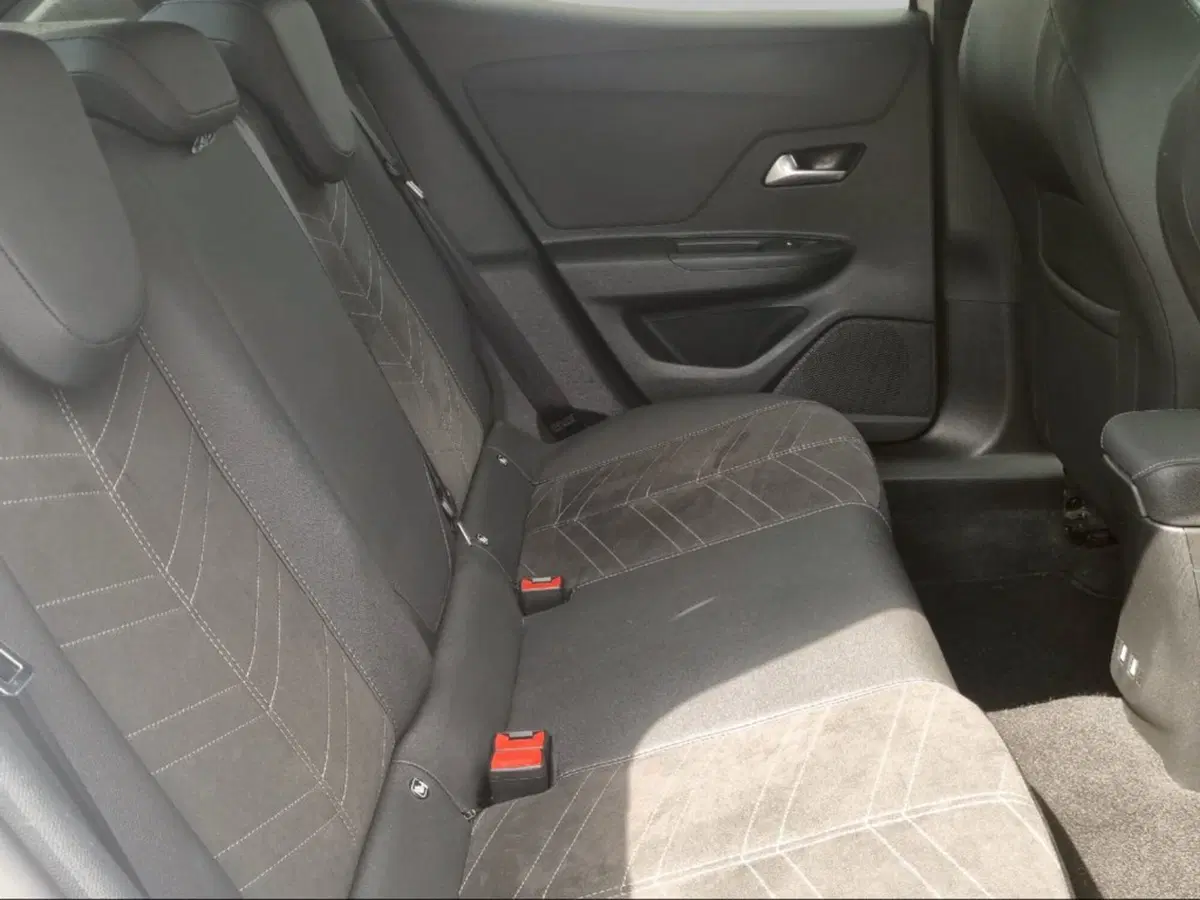 Opel Mokka usata a Pisa (11)
