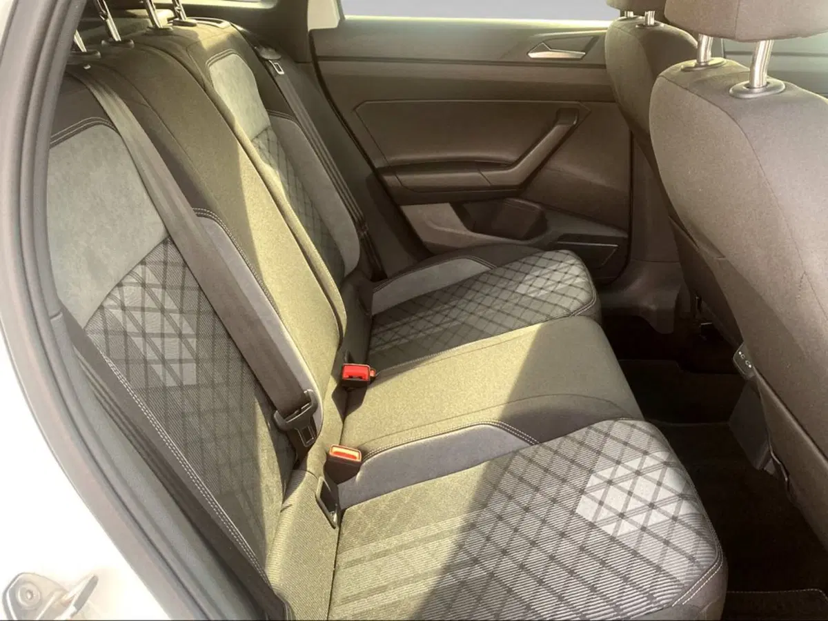 Volkswagen Taigo usata a Pisa (11)