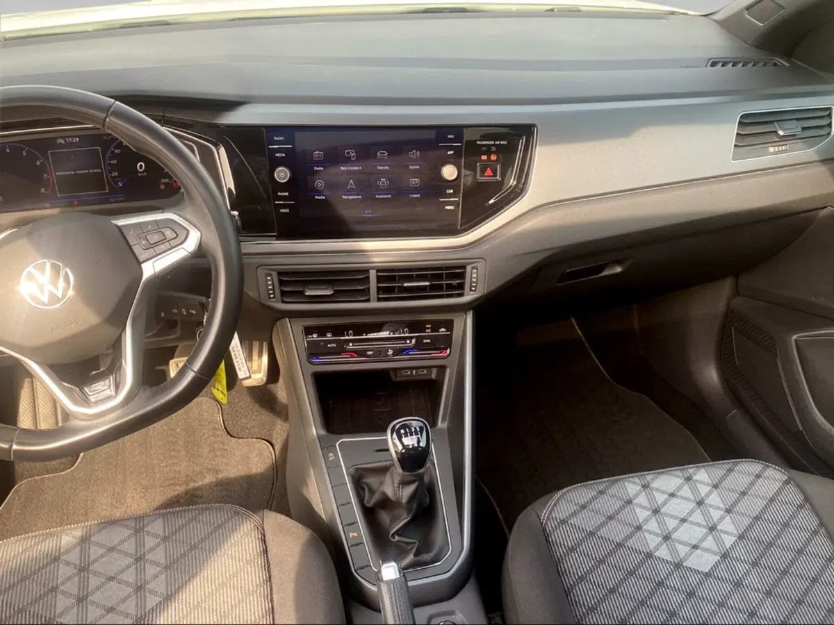 Volkswagen Taigo usata a Pisa (9)