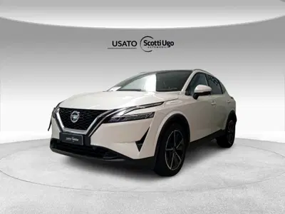 Nissan Qashqai 1.3 mhev Tekna 2wd 158cv xtronic del 2022 usata a Cascina