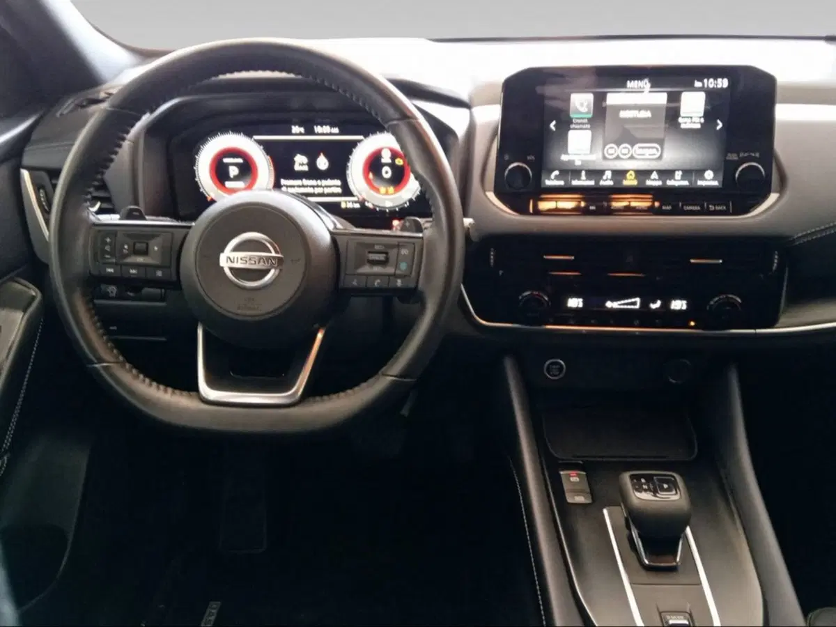 Nissan Qashqai usata a Pisa (11)