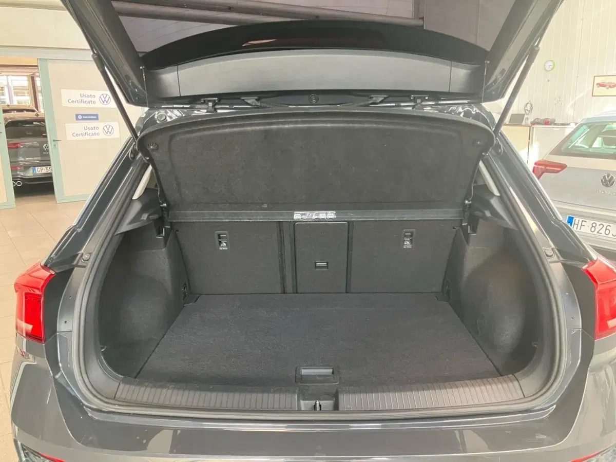 Volkswagen T-Roc usata a Bologna (11)
