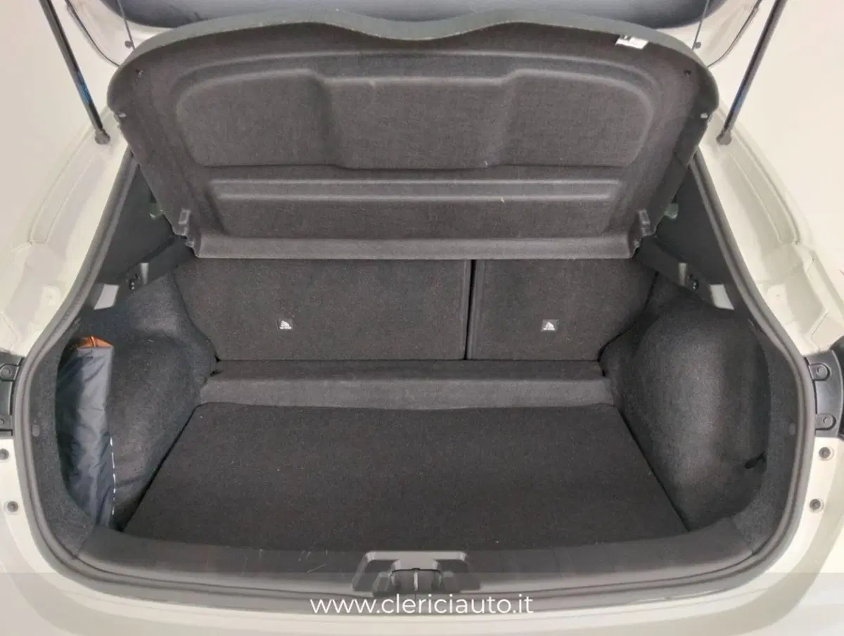 Nissan Qashqai usata a Como (17)