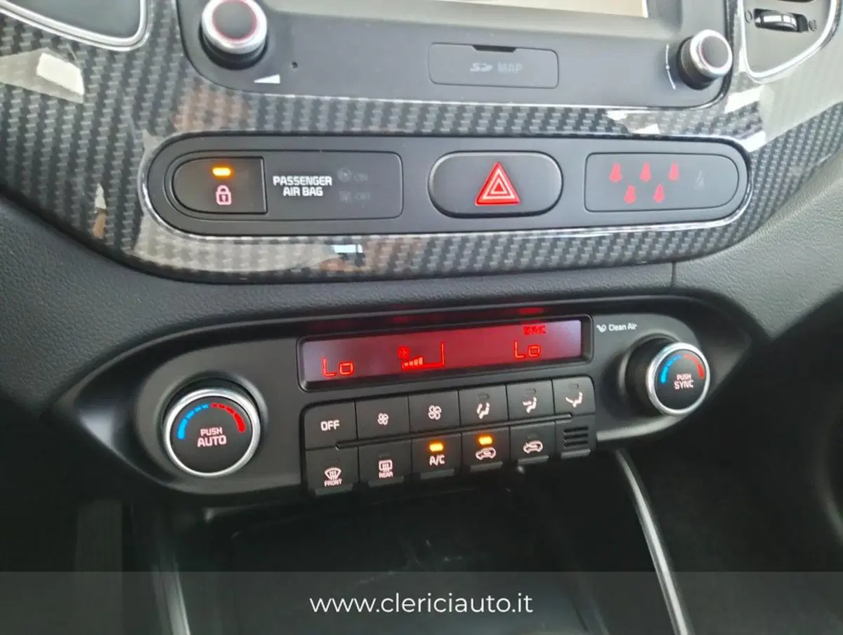 Kia Carens usata a Como (17)
