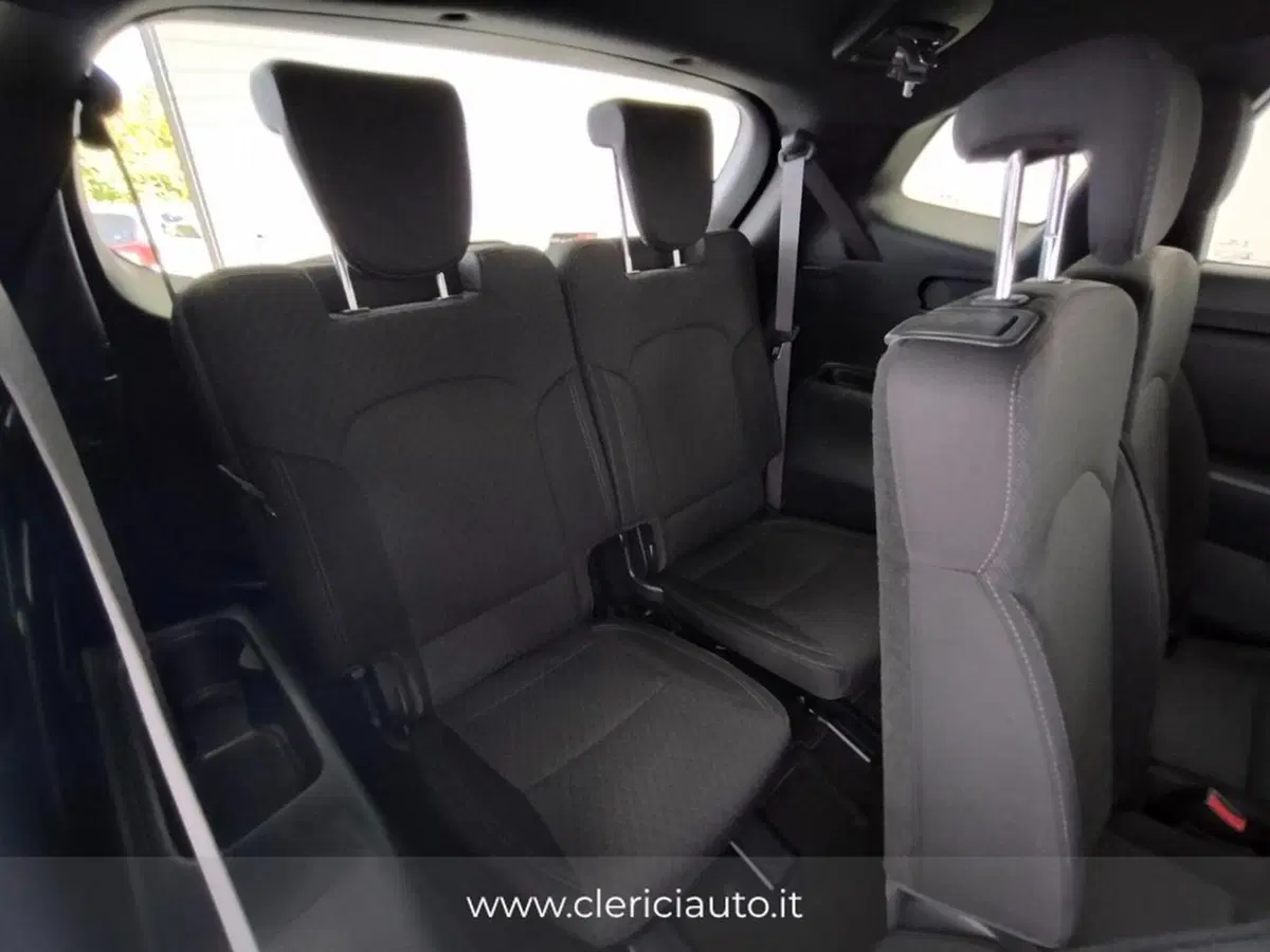 Kia Carens usata a Como (4)