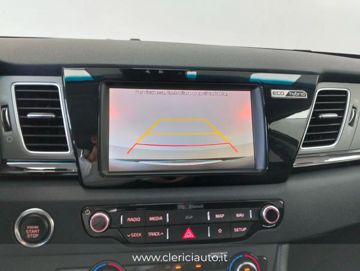 Kia Niro usata a Como (15)