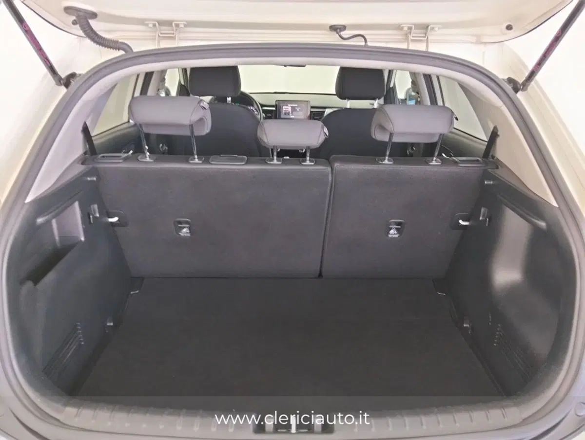 Kia Stonic usata a Como (16)