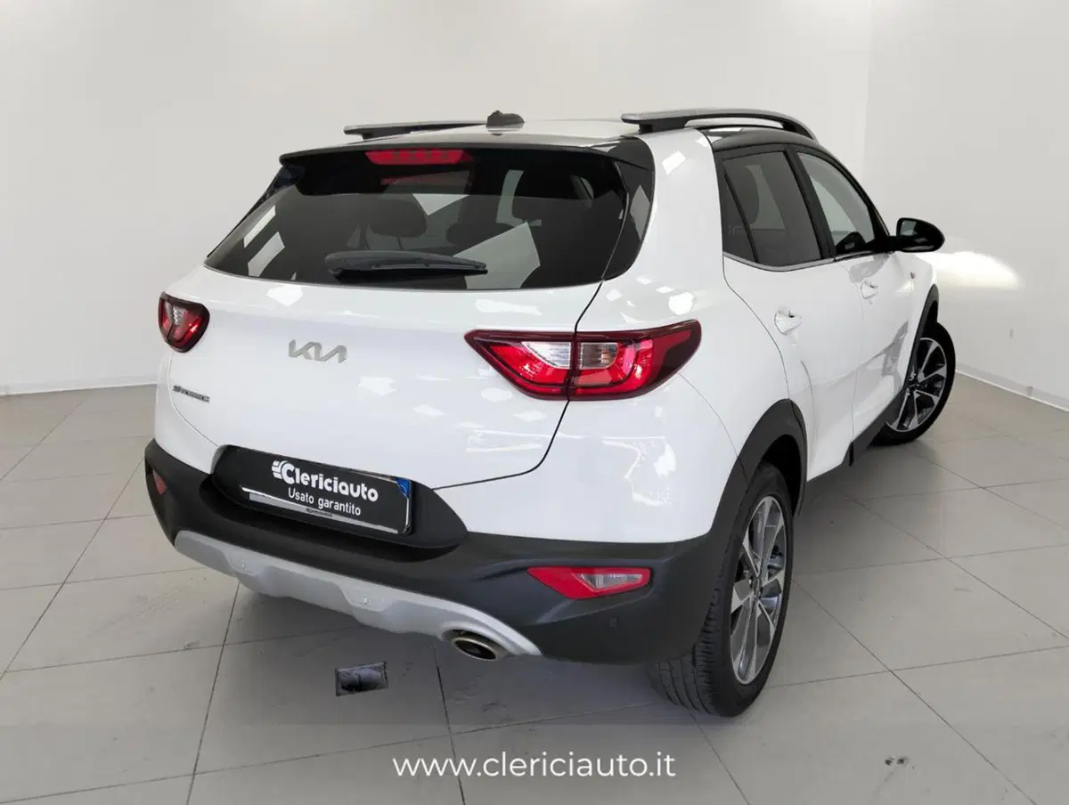 Kia Stonic usata a Como (2)