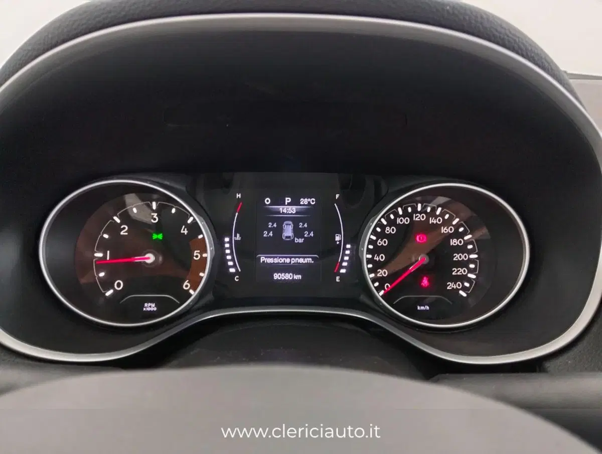Jeep Compass usata a Como (12)