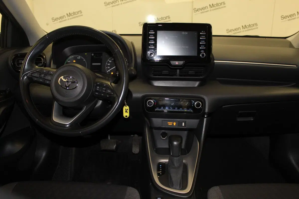 Toyota Yaris usata a Torino (11)
