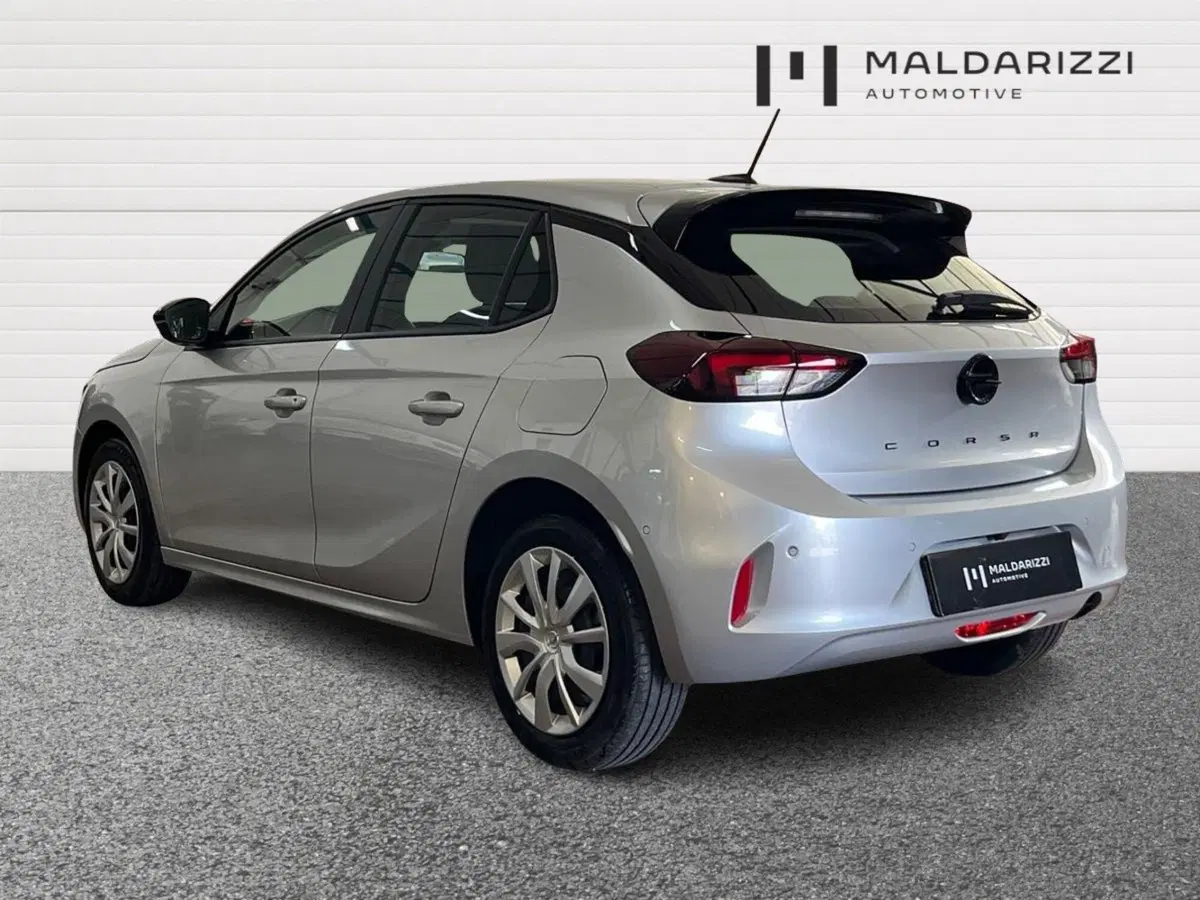 Opel Corsa usata a Foggia (4)
