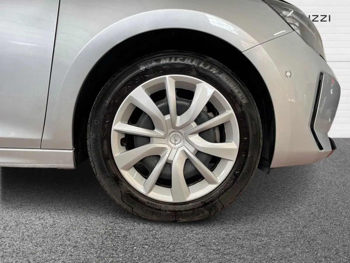 Opel Corsa usata a Foggia (6)
