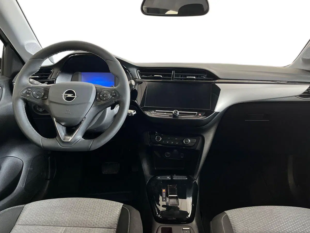 Opel Corsa usata a Foggia (8)