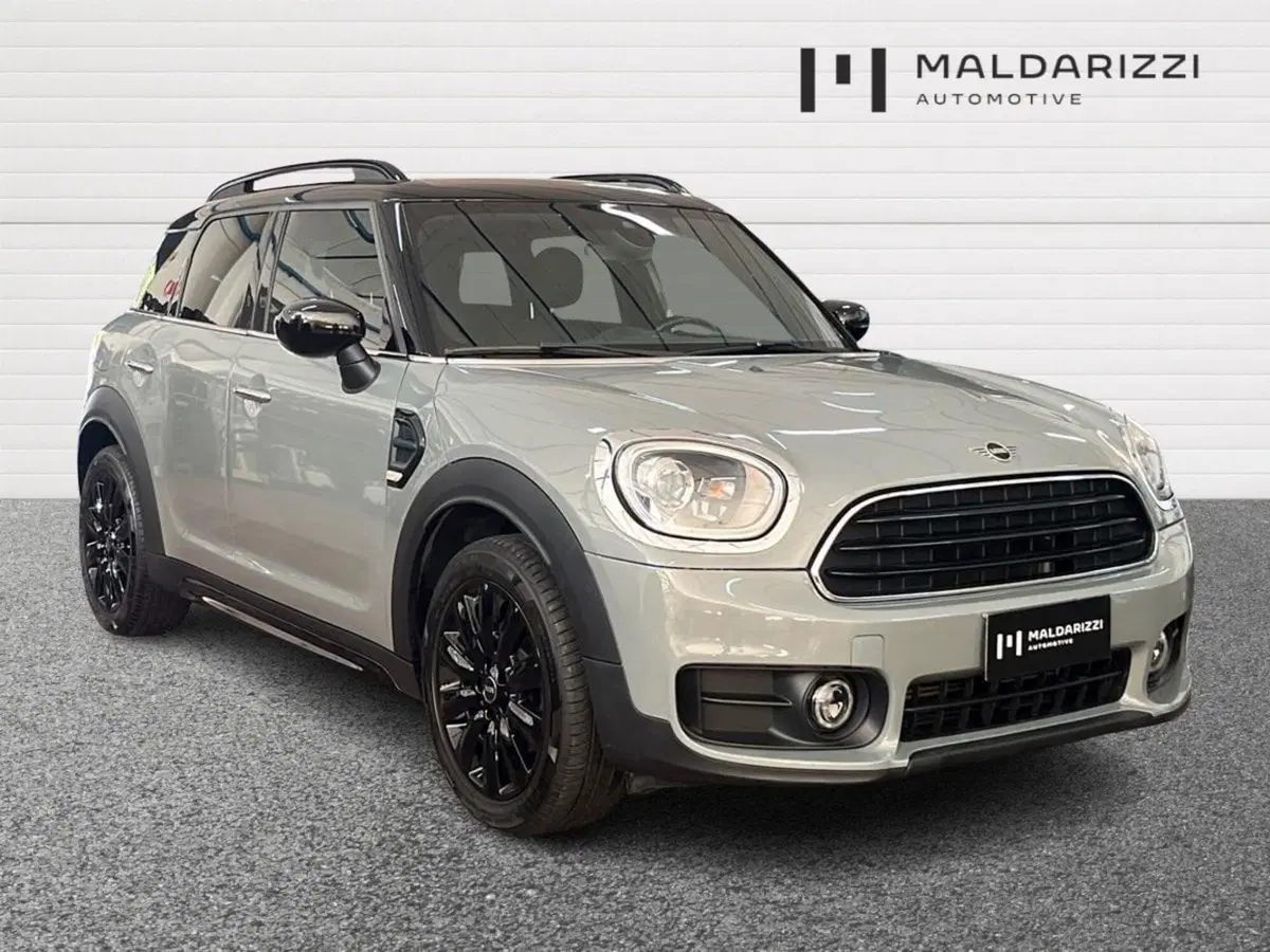 MINI Mini Countryman usata a Bari