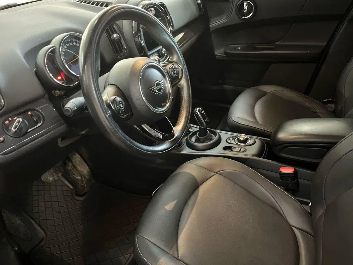 MINI Mini Countryman usata a Bari (10)