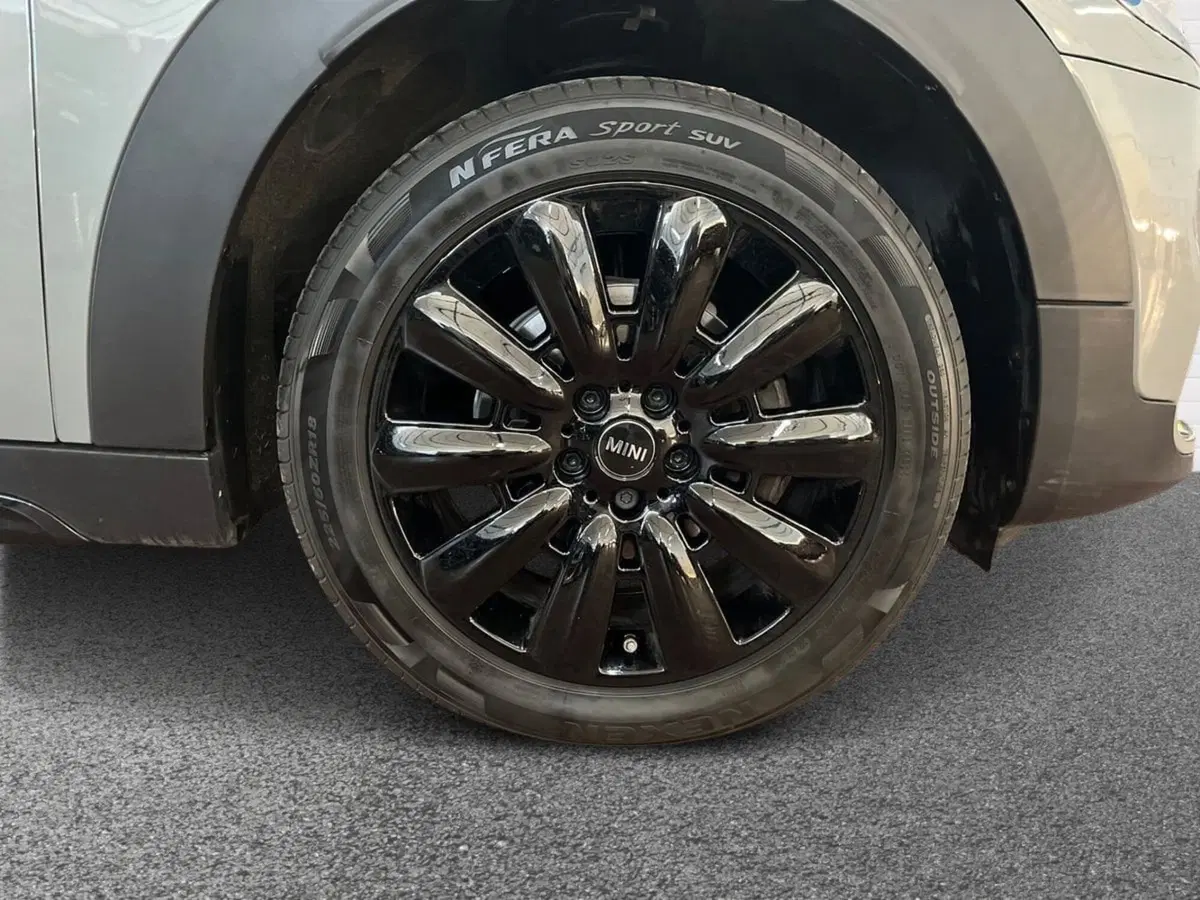 MINI Mini Countryman usata a Bari (6)
