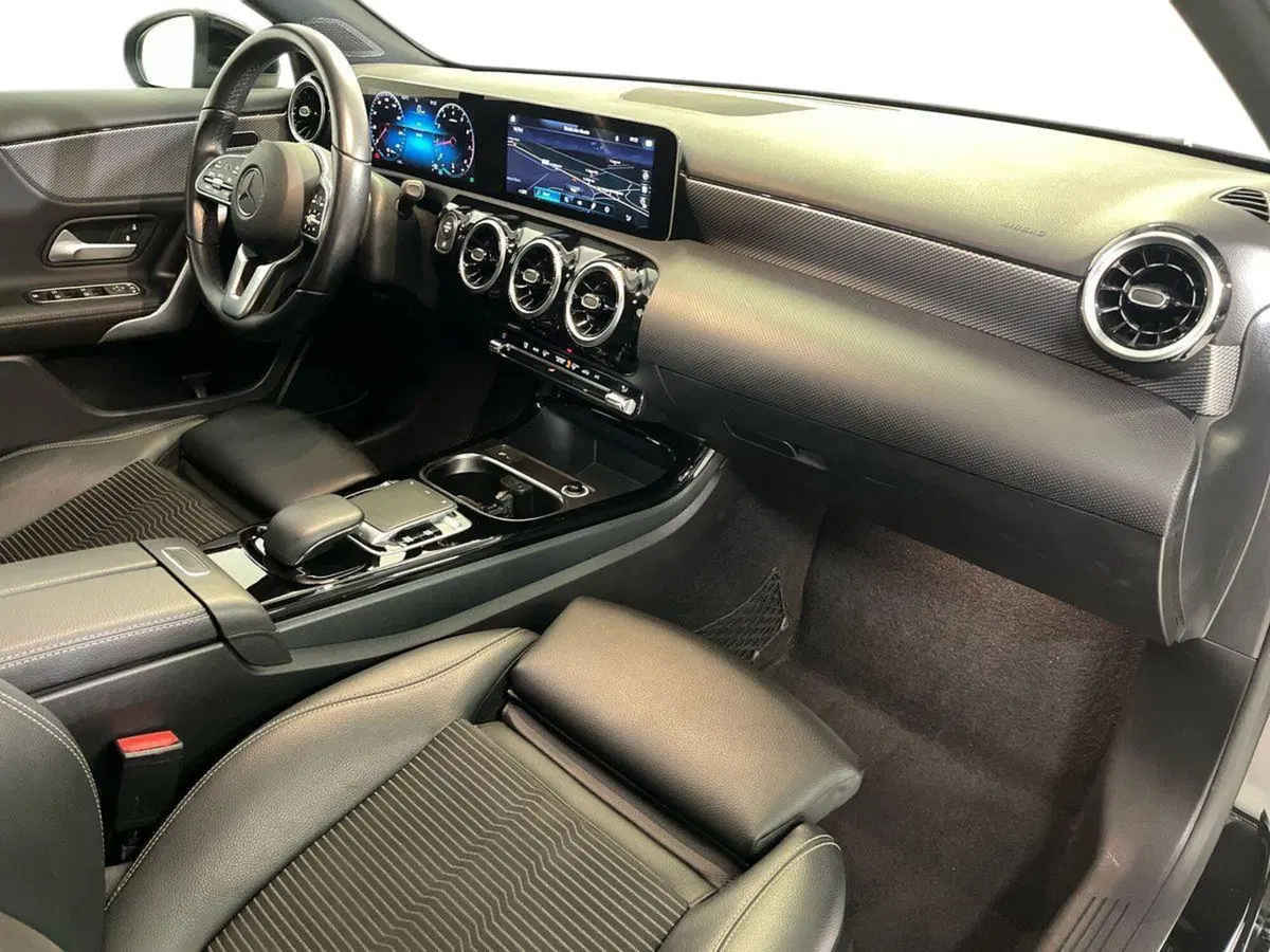 Mercedes-Benz Classe A usata a Milano (15)