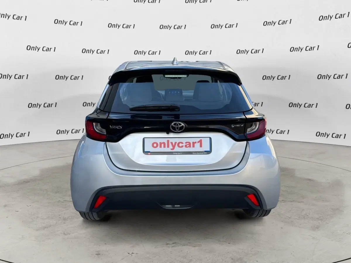 Toyota Yaris usata a Ferrara (4)