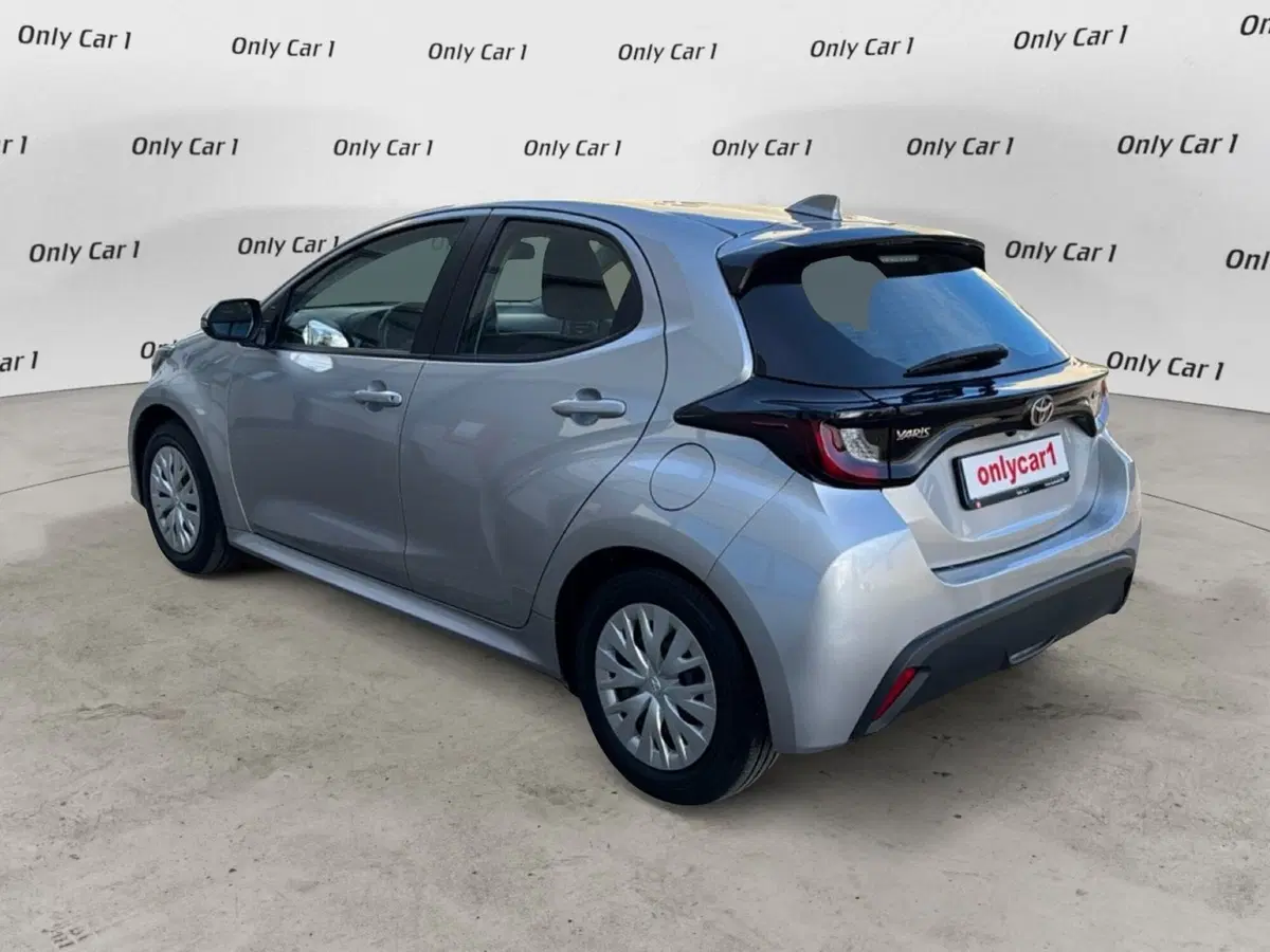Toyota Yaris usata a Ferrara (5)